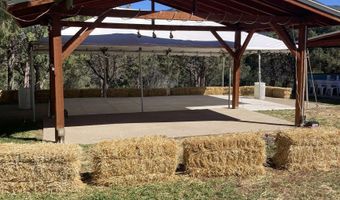 11 Camino De Adelaida Los Pinos Park, Arroyo Seco, NM 87514