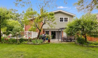 1145 S Chestnut Ave, Arlington Heights, IL 60005