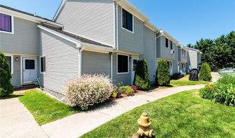66 Girard Ave 322, Newport, RI 02840