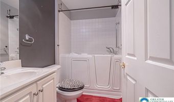 5041 Saw Grass Dr, Allen, PA 18067