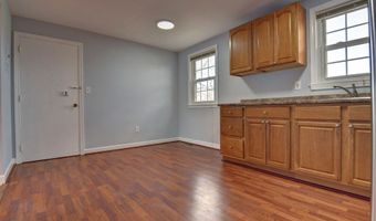 30 Trull St 3, Boston, MA 02125