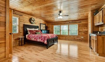 176 Rivers Edge Ln, Benton, TN 37307
