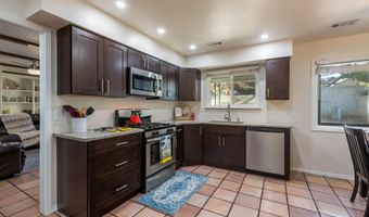 8201 Colfax Ave NE, Albuquerque, NM 87109