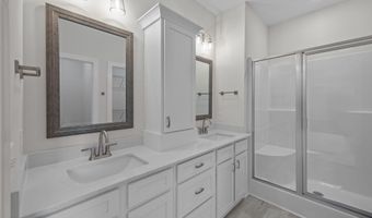 406 Pepperbush Ct, Ayden, NC 28513