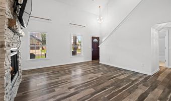 1514 NE Young Ave, Bentonville, AR 72712