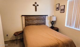 1569 W Cottonwood Canyon Dr, Benson, AZ 85602