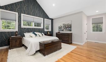 52 Pine Swamp Rd, Cumberland, RI 02864