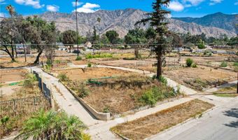 1091 E Mariposa St, Altadena, CA 91001