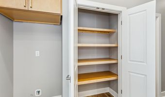 429 E Lexington Ln, Andover, KS 67002