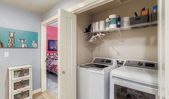 17126 SW SNOWDALE St 106, Beaverton, OR 97007