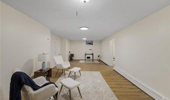 461 River Rd, Lincoln, RI 02865
