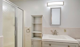 1 Pat Dr, Lincoln, RI 02865