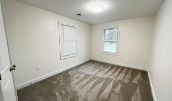 1253 Yardville Allentown Rd 2nd flr, Allentown, NJ 08501