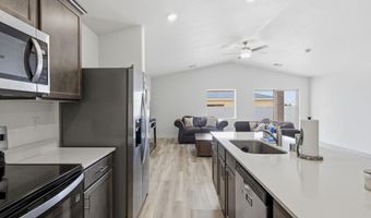 2506 Calle Del Los Claveles, Belen, NM 87002