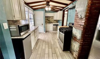 391 Cornell St, Akron, OH 44310