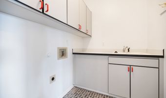 9109 SW 180TH Pl, Beaverton, OR 97007