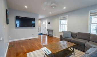 88 Phillip Ave, Cumberland, RI 02864