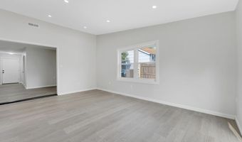 5 Mast Dr, Barnegat, NJ 08005