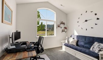 147 Ironwood Dr, Blanchard, ID 83804