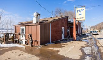 600 N Main St, Alma, WI 54610