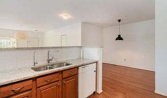 1155 Freesia Ct, Ann Arbor, MI 48105