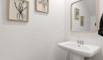 1929 Landrow Ln, Boiling Springs, SC 29316