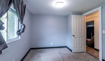 5 Lane Dr, Allenstown, NH 03275
