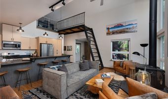 518 E Cottonwood St, Bozeman, MT 59715