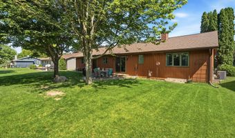 2025 W HARVEST Dr, Appleton, WI 54914