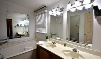 300 S Berkley, Alpine, TX 79830