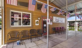 24352 State Hwy Ee, Aurora, MO 65605