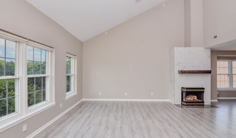 1892 Lindsay Ln, Ann Arbor, MI 48104