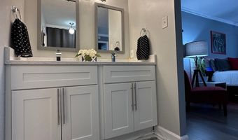 203 YOAKUM Pkwy 1707, Alexandria, VA 22304
