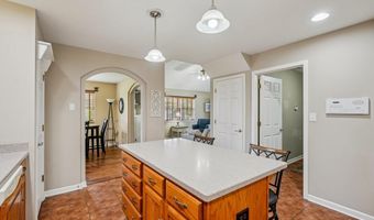 933 Amesbury Ct, Indianapolis, IN 46217