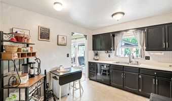 4633 Barrington Dr, Austintown, OH 44515