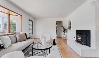 207 Kingsbury Dr, Aptos, CA 95003