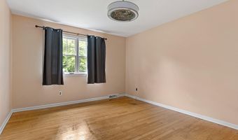 45 LONGLEAF Ln, Bear, DE 19701
