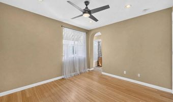 2985 Farragut Rd, San Diego, CA 92106