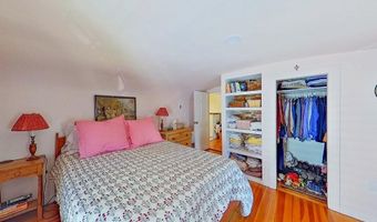 12 Sherman St, Newport, RI 02840