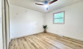 2317 N BAY St, Appleton, WI 54911