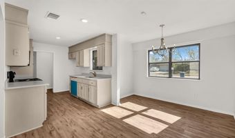 121 Meadow Ln, Aledo, TX 76008