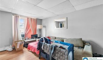 1002 S 6th St, Allentown, PA 18103