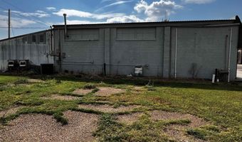 404 Douglas Ave, Beaver, OK 73932