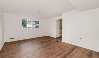 102 OLYMPIA Dr, Claymont, DE 19703