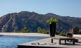 328 AMY Way, Alpine, CA 91901