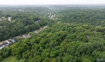 700 Old Kiefer Creek Rd, Ballwin, MO 63021