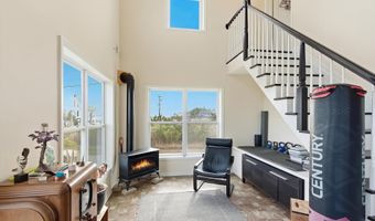 54 BEACH Ave, Bayville, NJ 08721