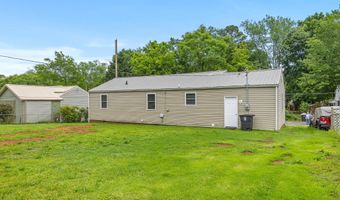 922 Barnabas St, Athens, TN 37303