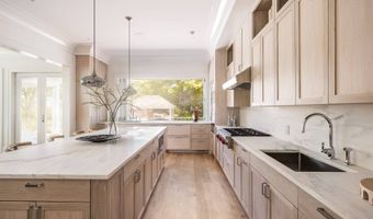 62 Canvasback Ln, Amagansett, NY 11937