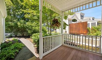 9 Blue Meadow Ct 9, Bourne, MA 02532